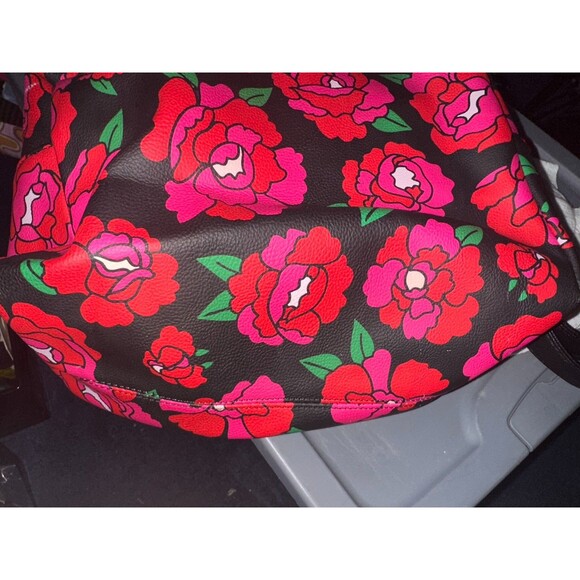 Betsey Johnson Pink And Red Colored Roses On Black Vinyl Cosmetic Bag W/Wristlet - Picture 3 of 4